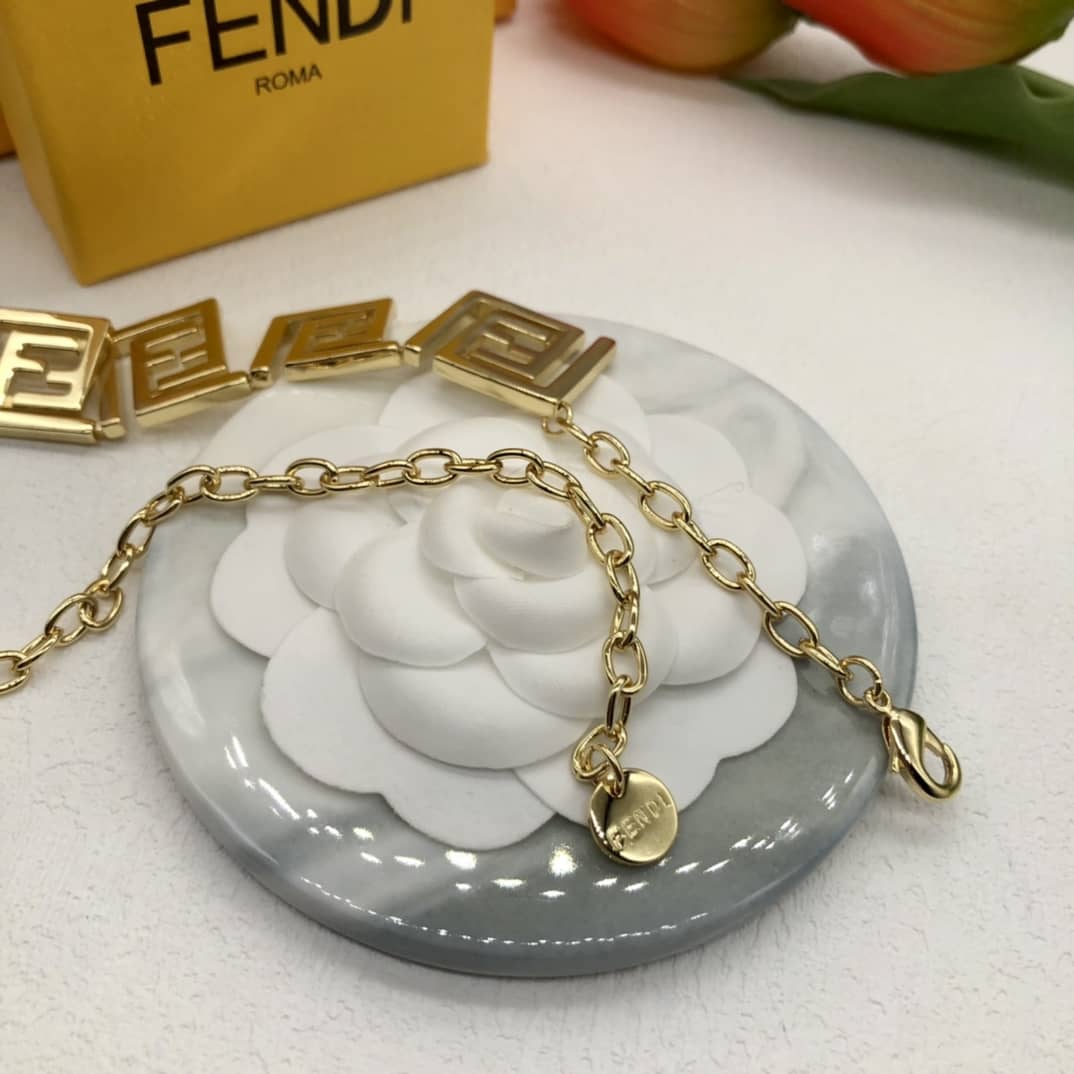 F**di Necklace First Copy