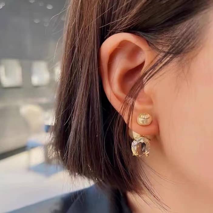 Wholesale Chr1st1an D10r Logo Earring