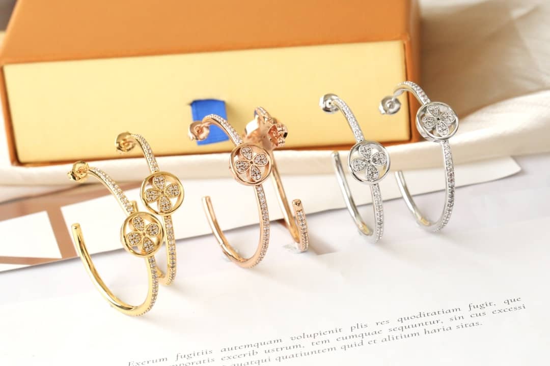 L0vis Vvtt0n Earring Copy