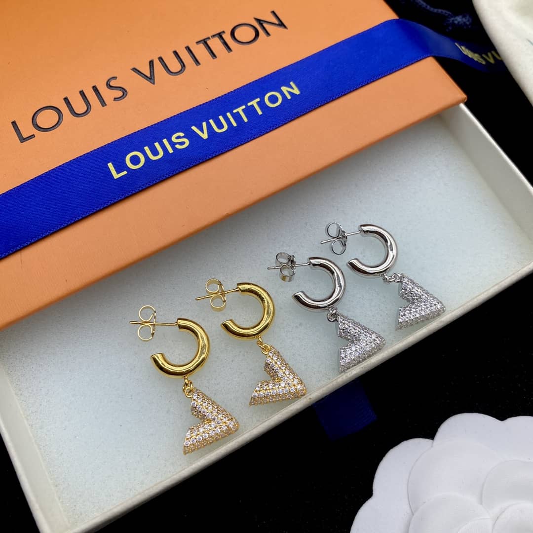 7 Star L0vis Vvtt0n Earring