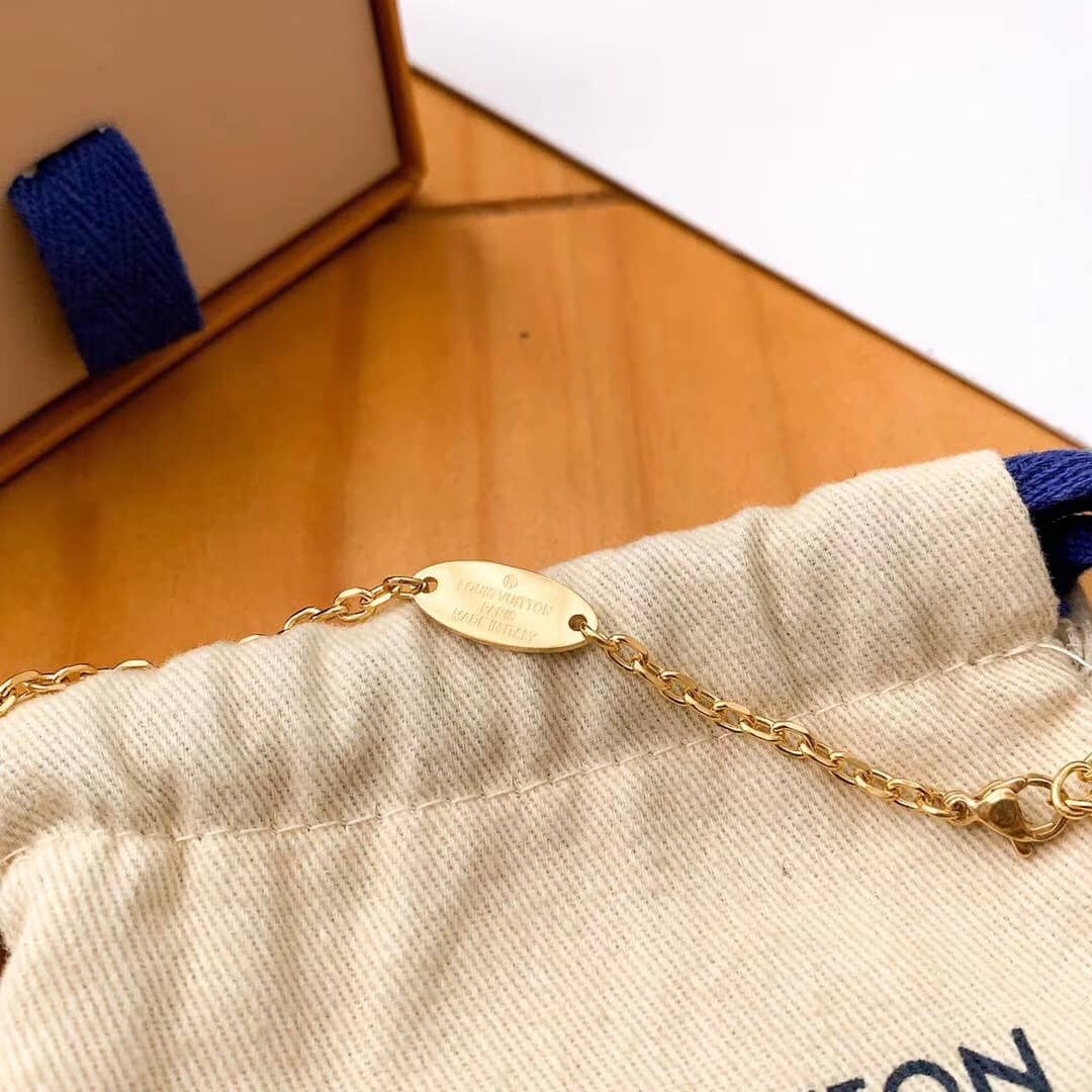 Fake L0vis Vvtt0n Logo Necklace