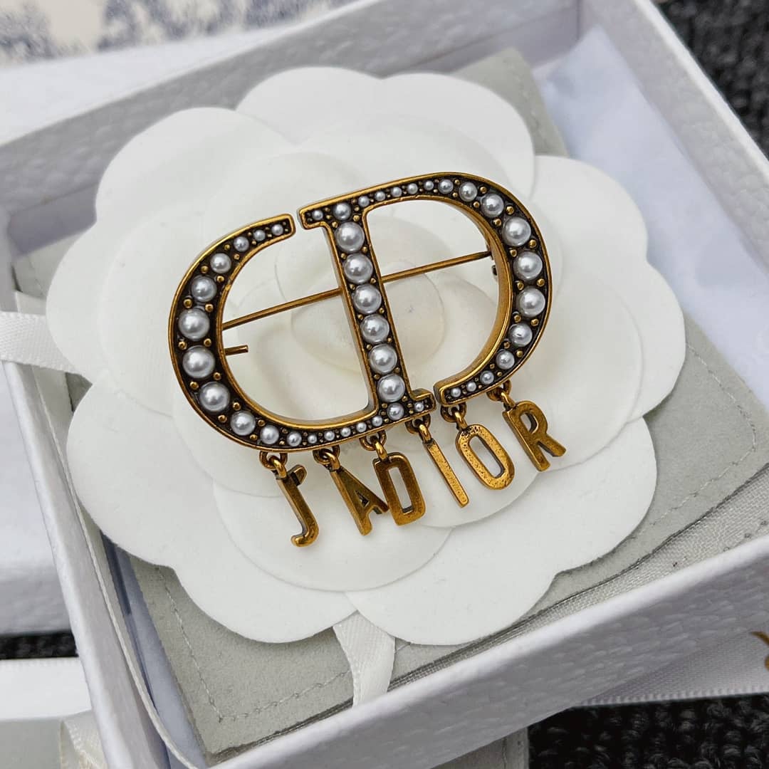 Cheap Chr1st1an D10r Brooch