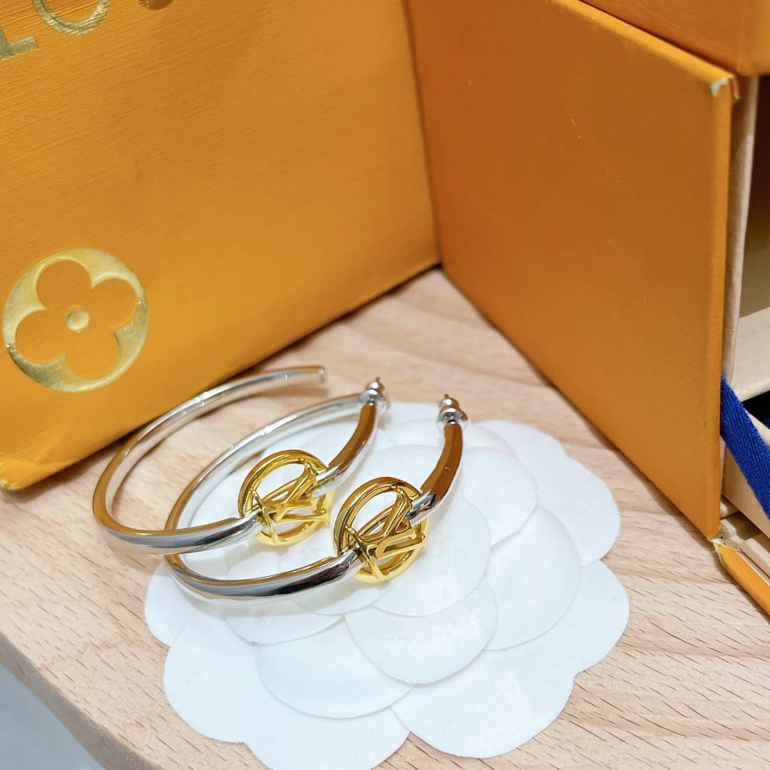 Replica L0vis Vvtt0n Earring