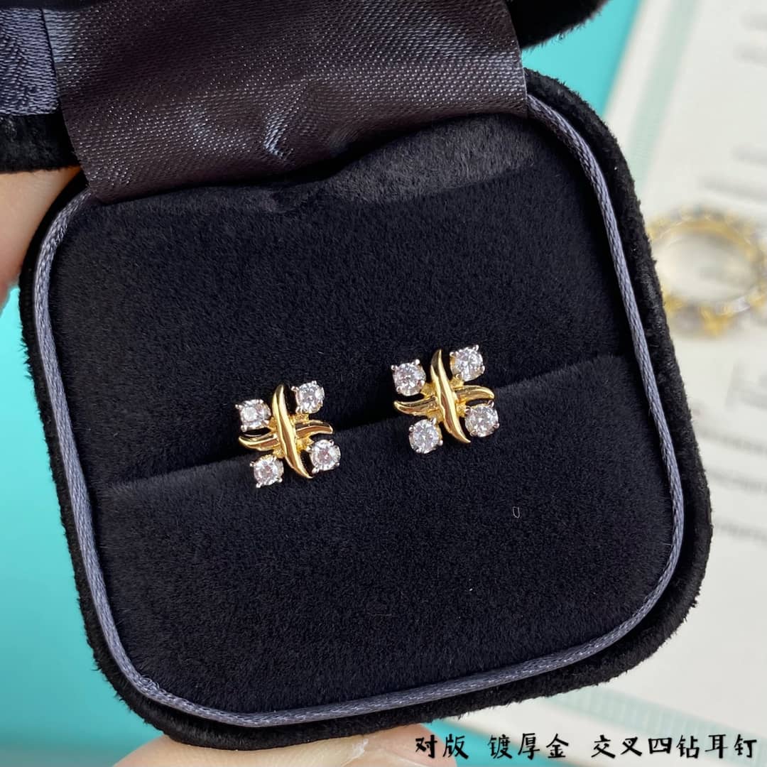 Best T*f*ny Classic Earring