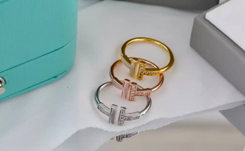 Designer T*f*ny Classic Ring