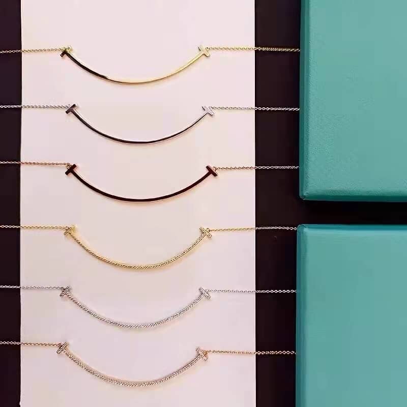 T*f*ny Necklace First Copy