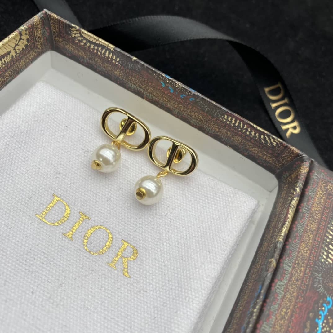 Replica Chr1st1an D10r Earring