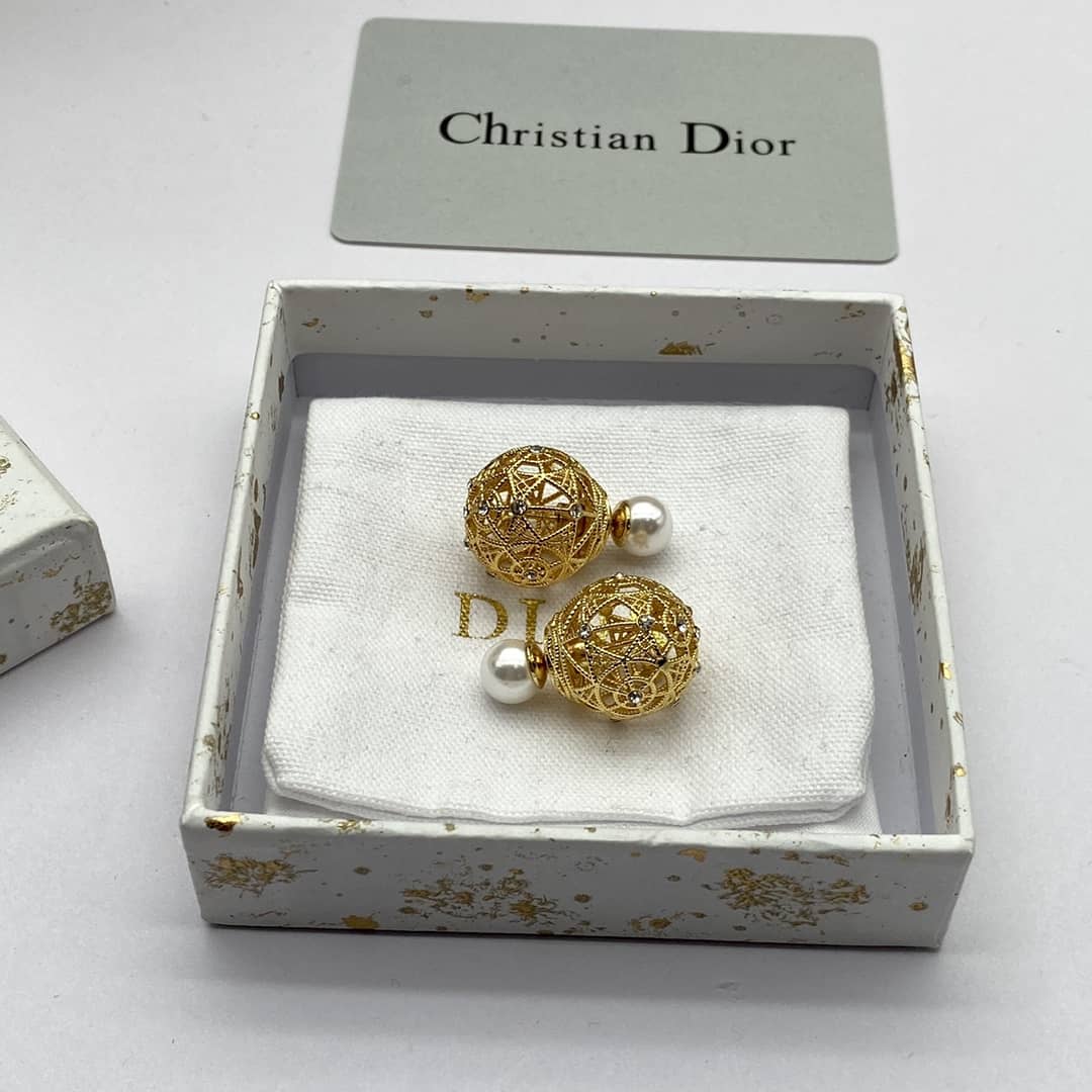 High Quality Chr1st1an D10r Earring