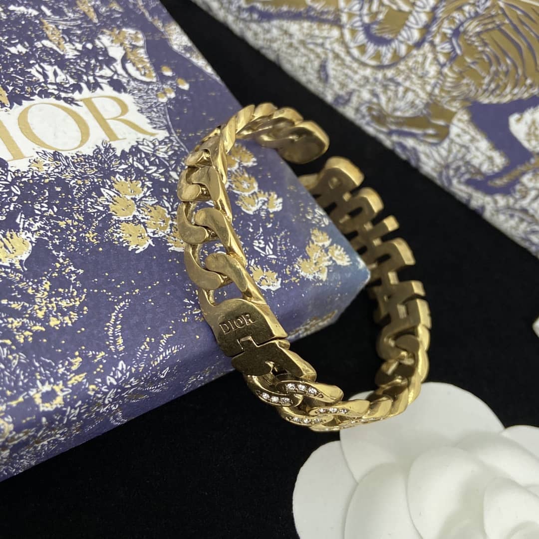 Chr1st1an D10r Bracelet First Copy