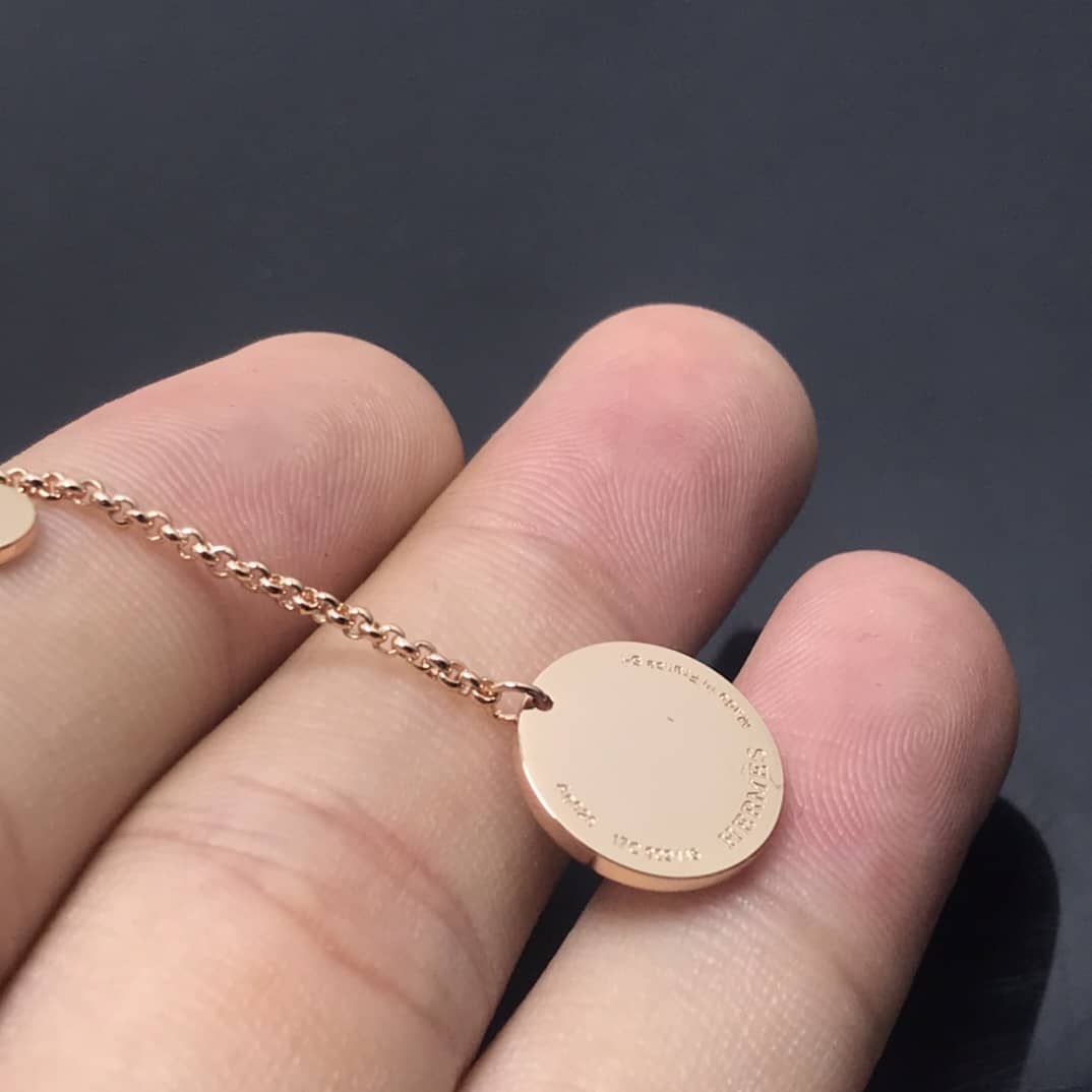 H**me5 Earring For Sale