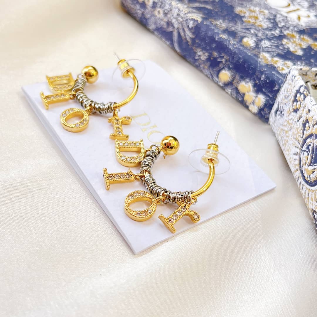 Wholesale Chr1st1an D10r AAA+ Earring