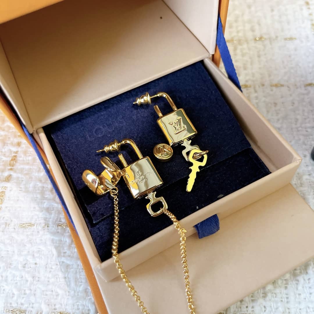 Designer L0vis Vvtt0n Classic Earring