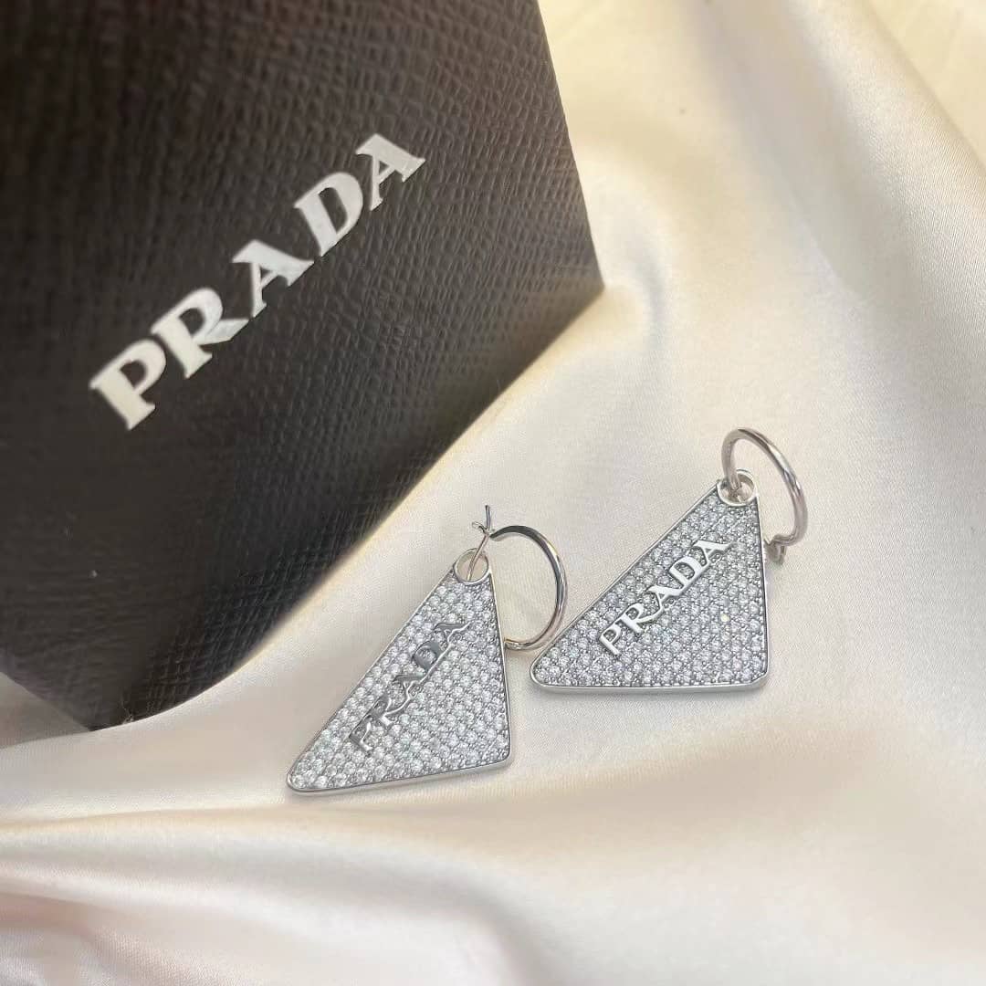 High Quality Pra*a Earring