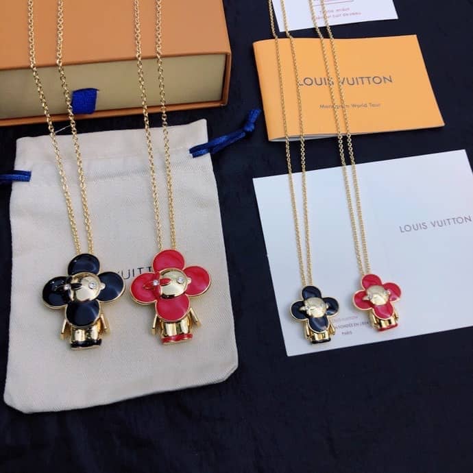 L0vis Vvtt0n Necklace Copy