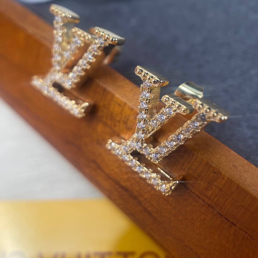 High Quality L0vis Vvtt0n Earring