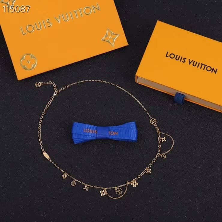 Wholesale L0vis Vvtt0n Logo Necklace