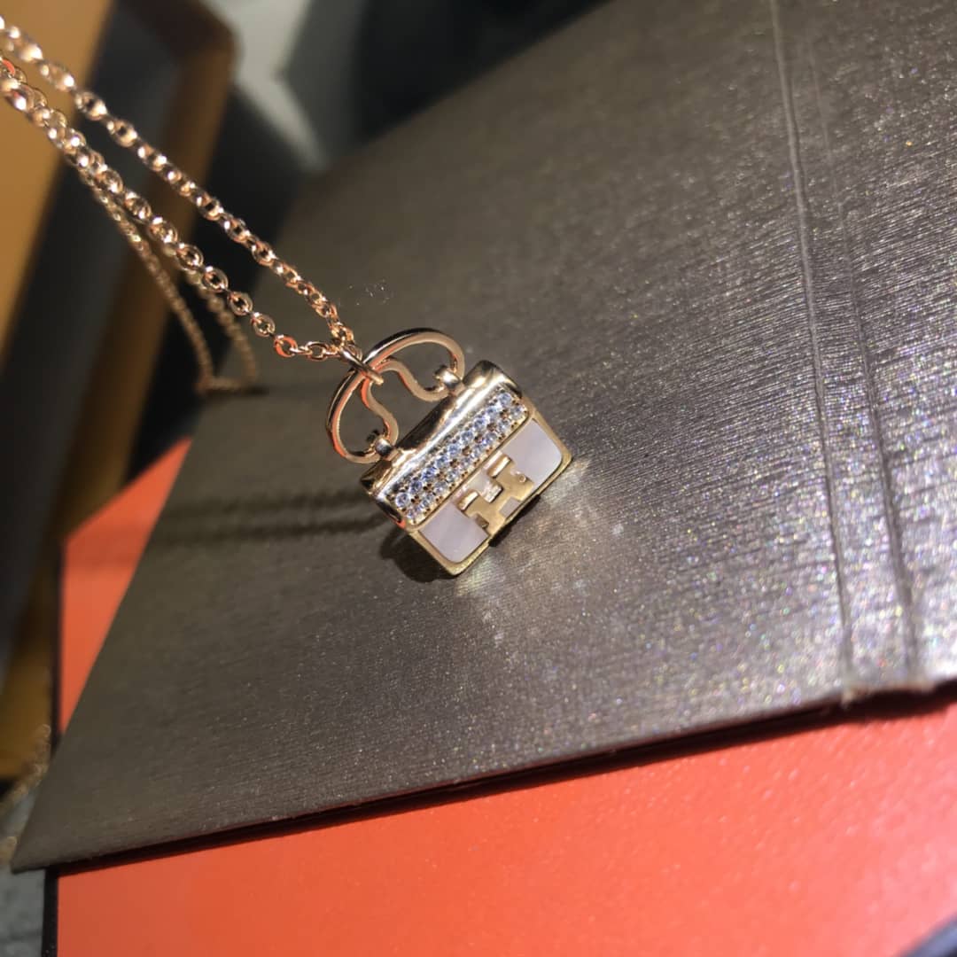 Designer H**me5 Classic Necklace