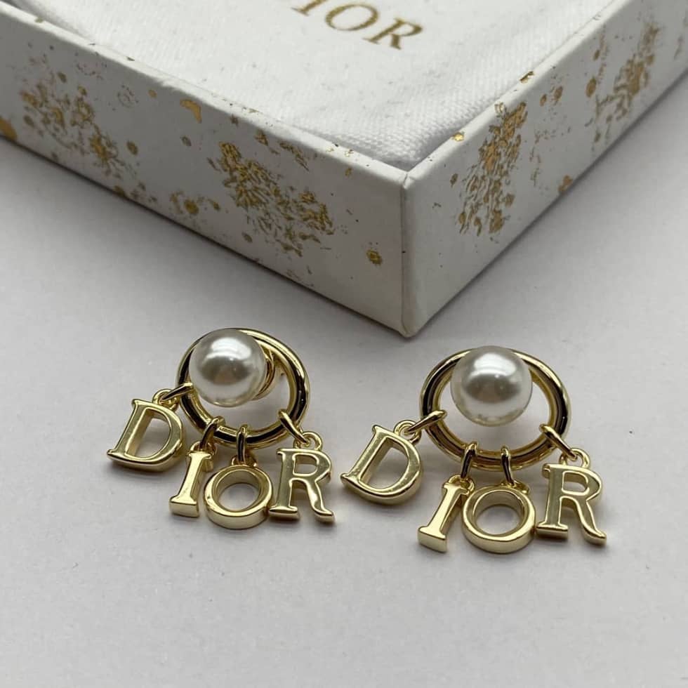 Wholesale Chr1st1an D10r AAA+ Earring