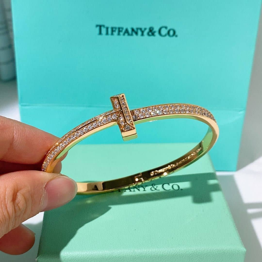 T*f*ny Bracelet First Copy