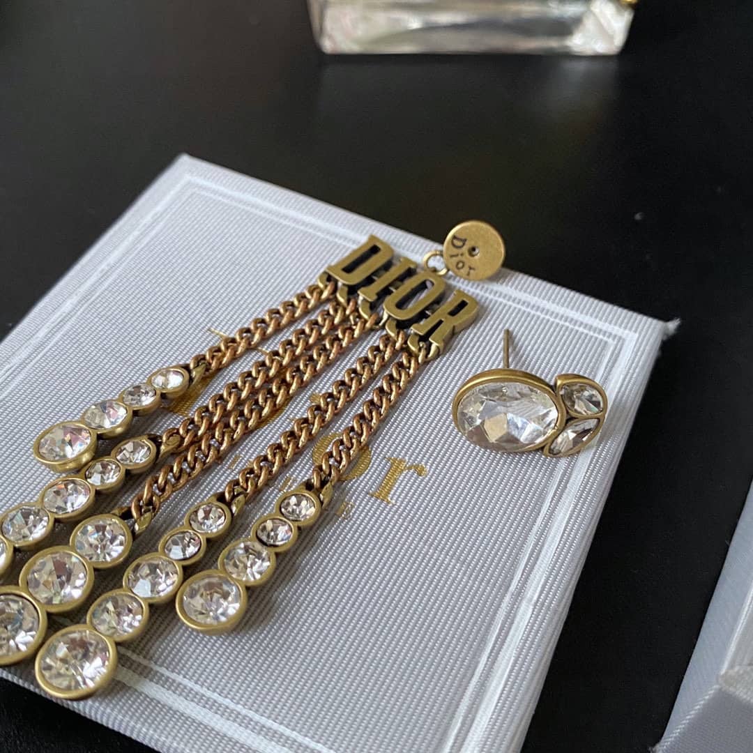 7 Star Chr1st1an D10r Earring