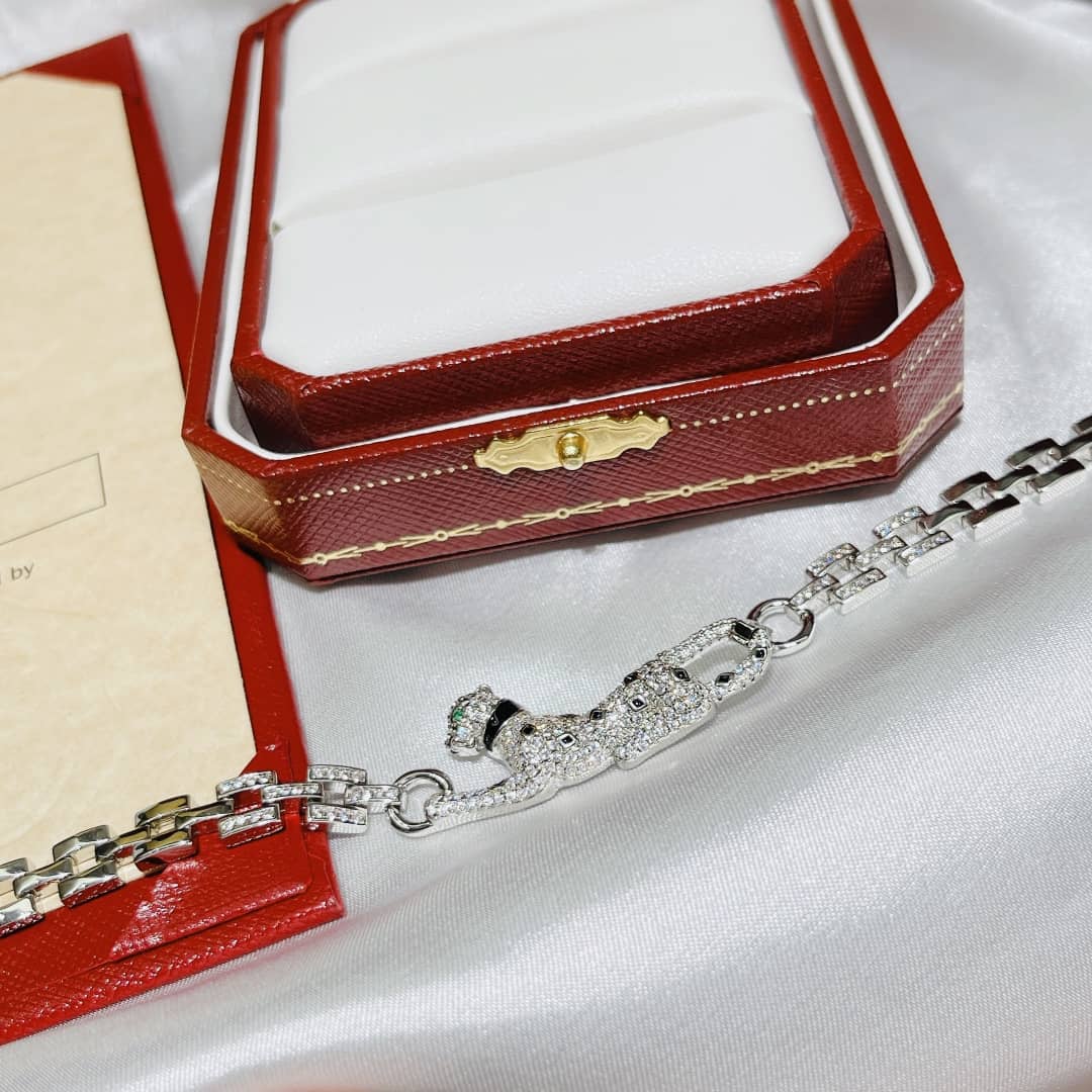 Ca*t1er Bracelet Dupe AAA+