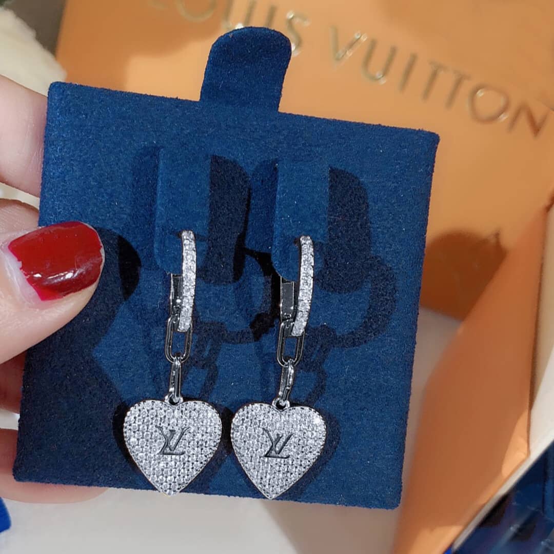 Fake L0vis Vvtt0n Logo Earring