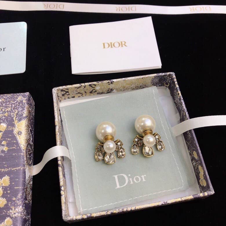 Knockoff Chr1st1an D10r Logo Earring