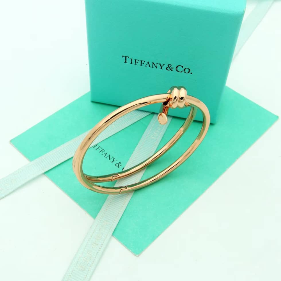 7 Star T*f*ny Bracelet