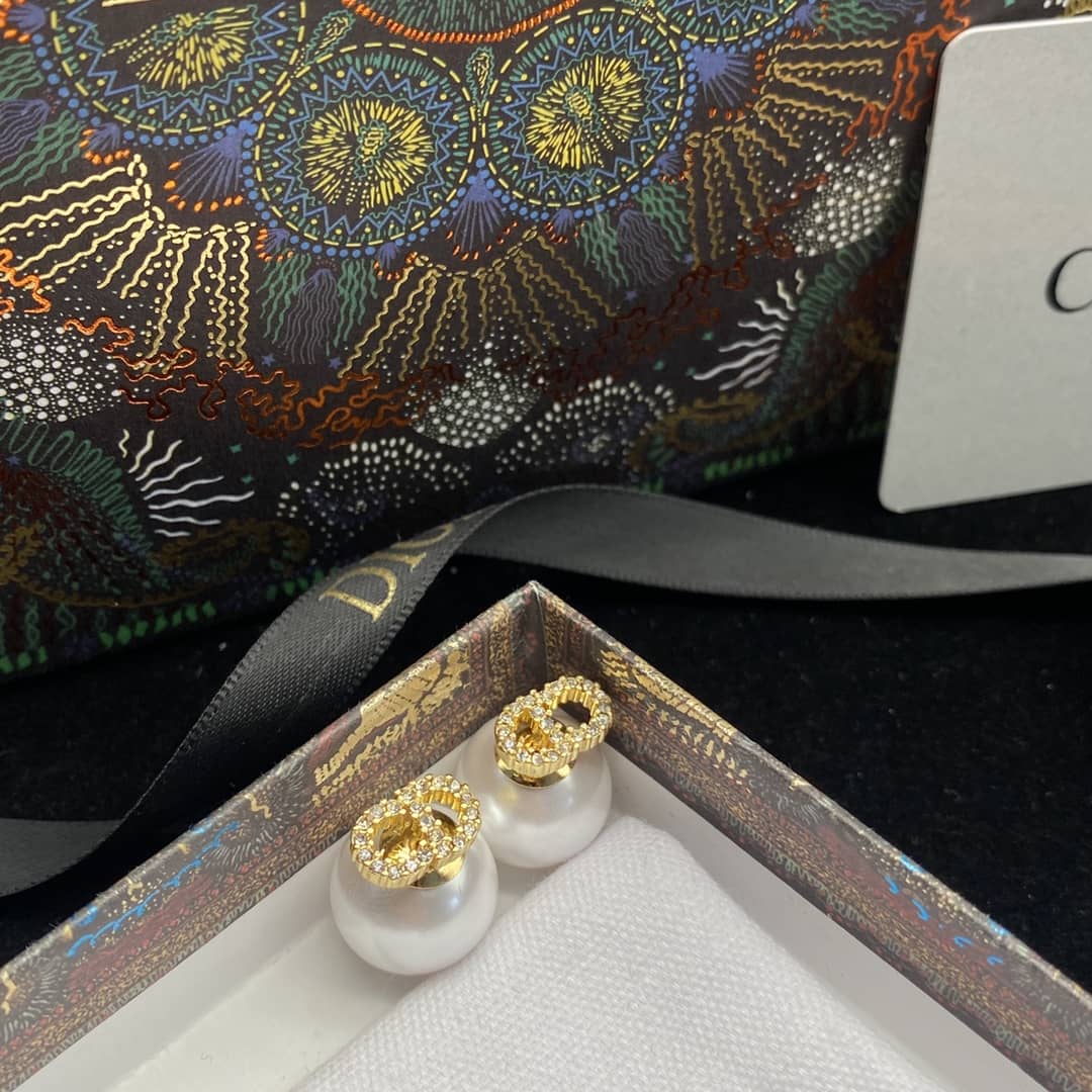 Knockoff Chr1st1an D10r Logo Earring