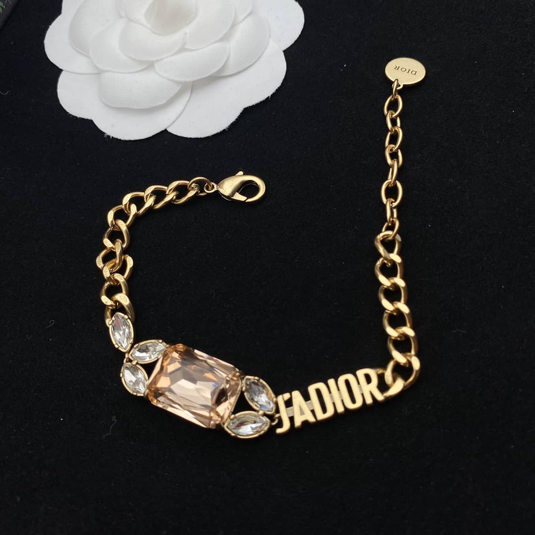 Best Chr1st1an D10r Classic Bracelet