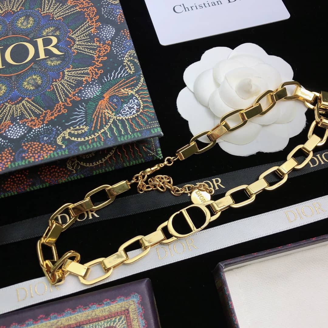 Chr1st1an D10r Necklace First Copy