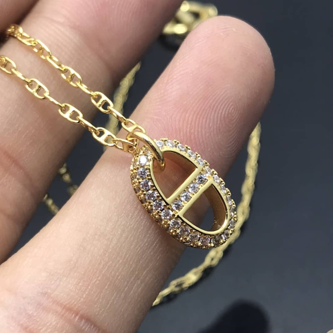 H**me5 Necklace For Sale