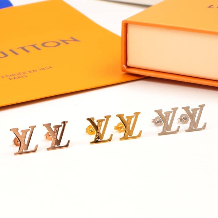 L0vis Vvtt0n Earring First Copy