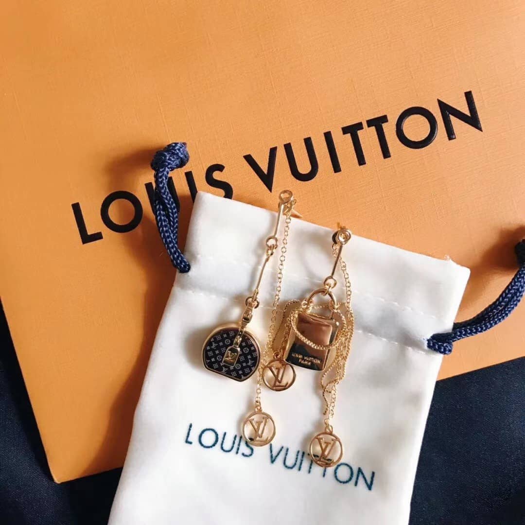 Knockoff L0vis Vvtt0n Logo Earring