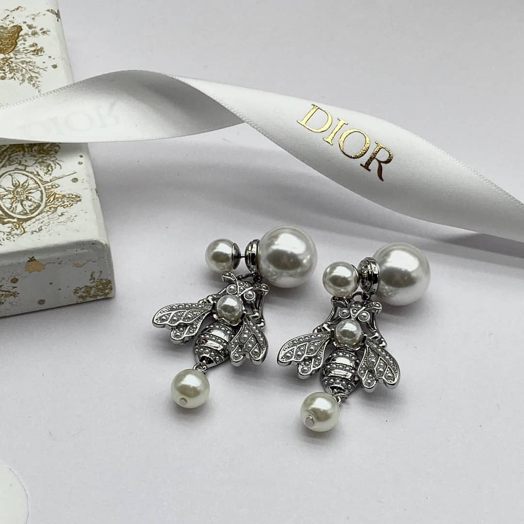 Top Quality Chr1st1an D10r Earring