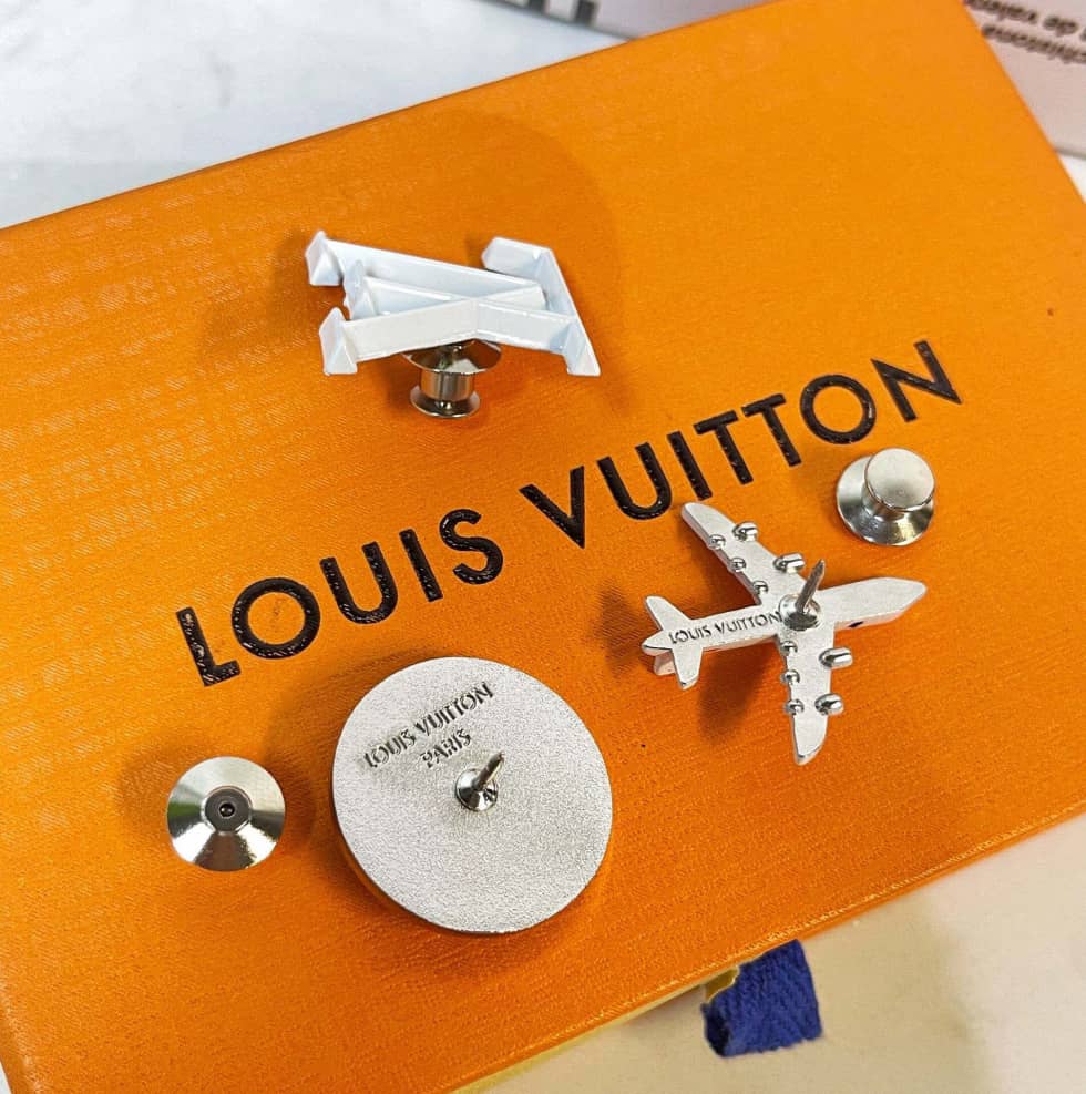 Replica L0vis Vvtt0n Brooch