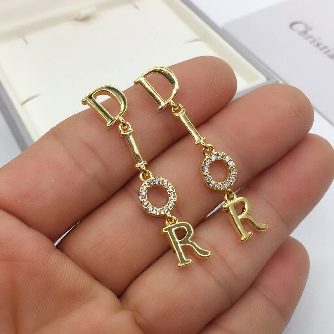 7 Star Chr1st1an D10r Earring