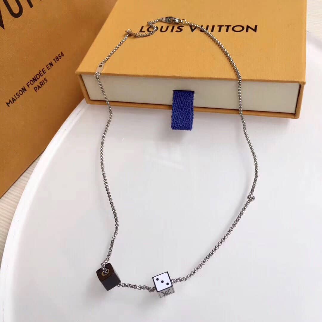 High Quality L0vis Vvtt0n Necklace