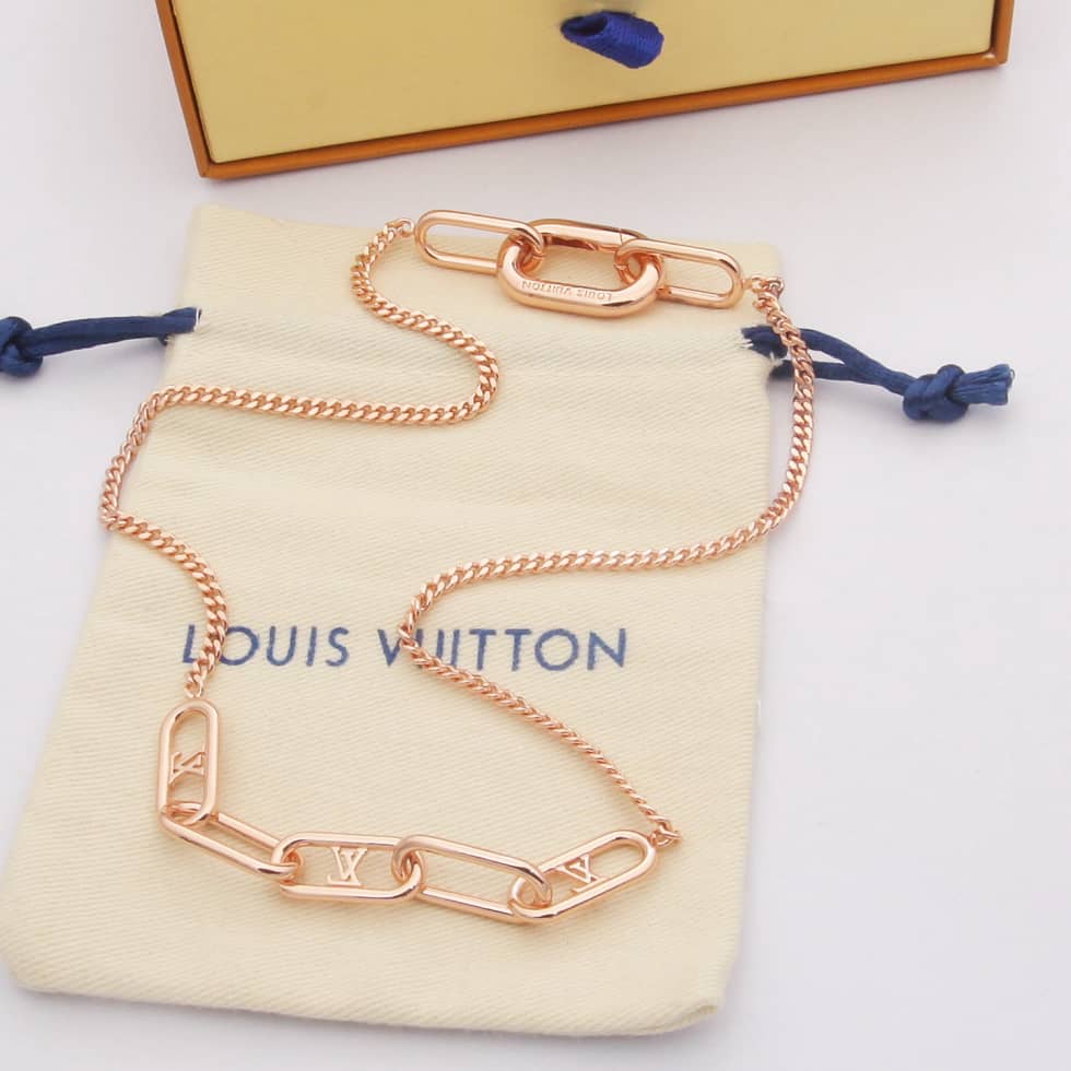 Best L0vis Vvtt0n Classic Necklace