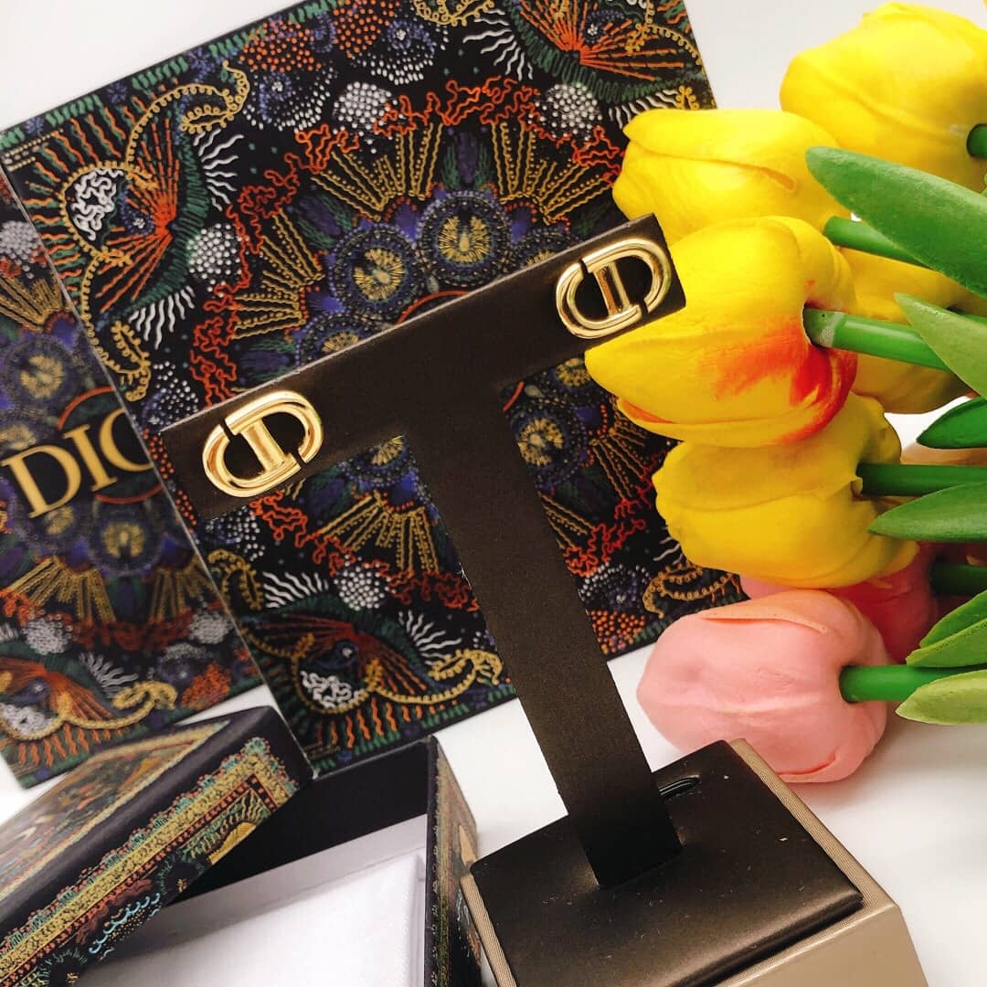 Knockoff Chr1st1an D10r Logo Earring