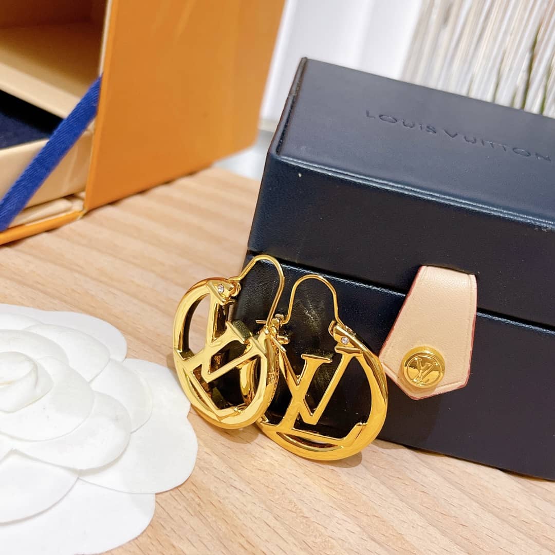 L0vis Vvtt0n Earring For Sale