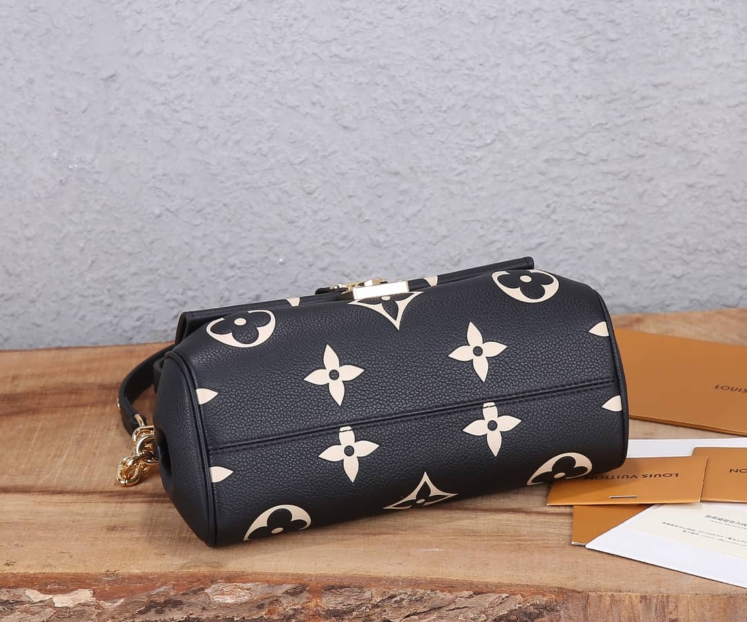 L0vis Vvtt0n Favorite Shoulder Monogram Empreinte Replica Leather Bag Black M45836