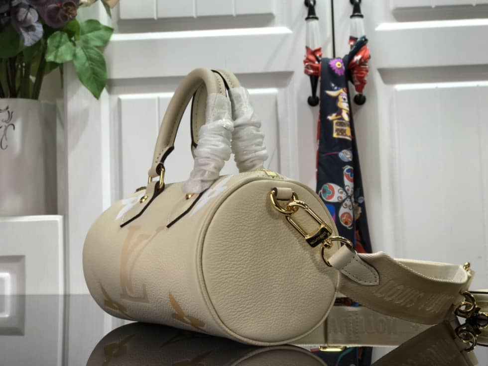 L0vis Vvtt0n Monogram Empreinte Papillon BB White M45708 Replica Shoulder Bag