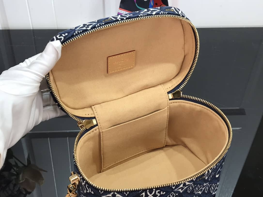 L0vis Vvtt0n Since 1854 Vanity PM Monogram Bag Replica M57403