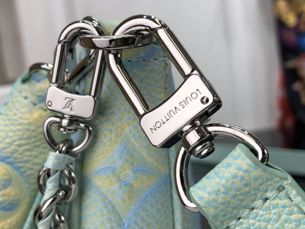 L0vis Vvtt0n Multi Pochette Accessoires Water Green M46180 Replica