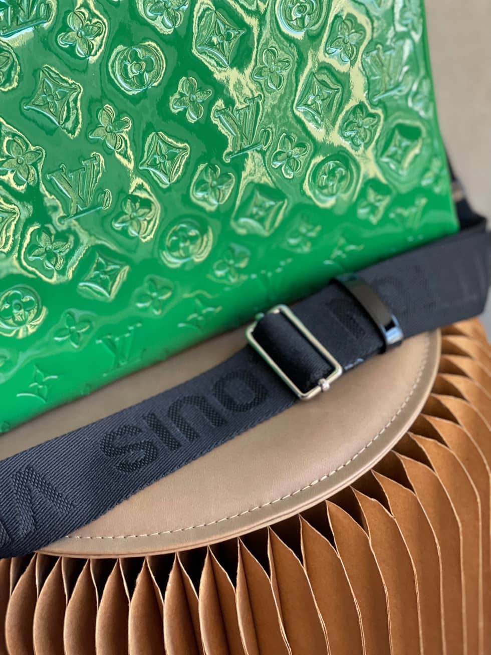 L0vis Vvtt0n Coussin MM 2way M57783 Replica Shoulder Bag