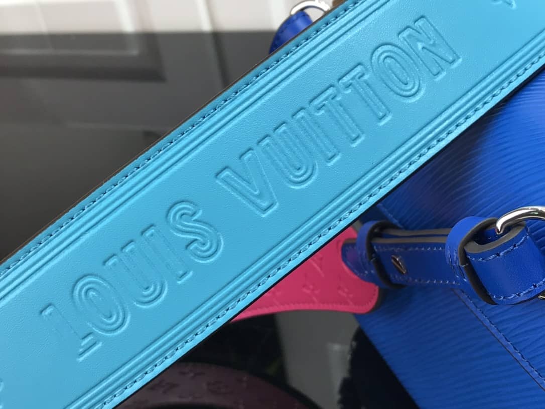 L0vis Vvtt0n Monogram Calfskin 2Way Chain Leather Replica Shoulder Bag M57669