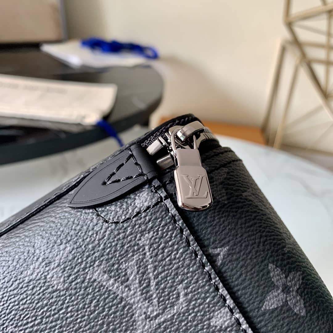 L0vis Vvtt0n Packing Cube PM Monogram Canvas Replica Bag Black M43688