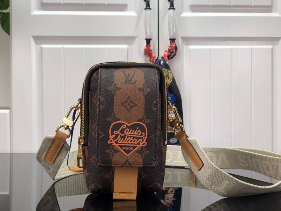 L0vis Vvtt0n x Nigo Flap Double Pouch Brown M81005 Replica Phone Bag