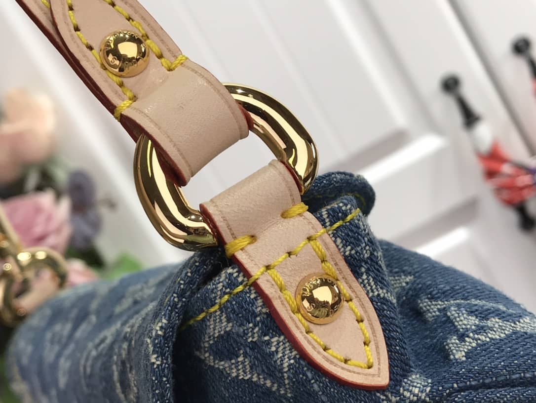 L0vis Vvtt0n Monogram Denim Mini Pleaty Replica Shoulder Bag Blue M95050